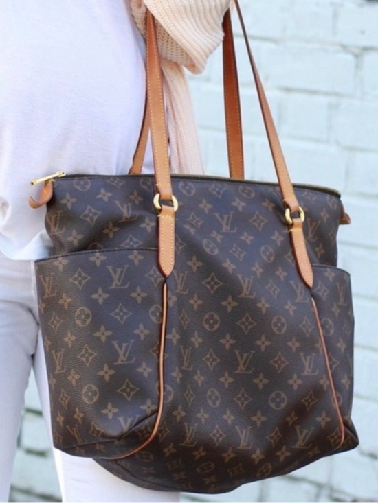 Louis Vuitton Handbags - Louis Vuitton Large Brown Monogram Canvas Shoulder Bag with Tan Leather Trim